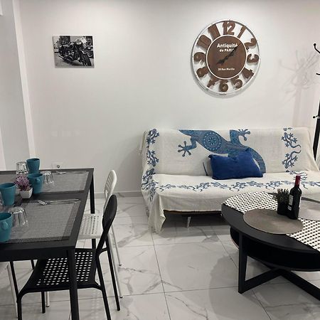 Heart Of Los Cristianos Modern Apartment Close To The Sea In Tenerife Екстериор снимка