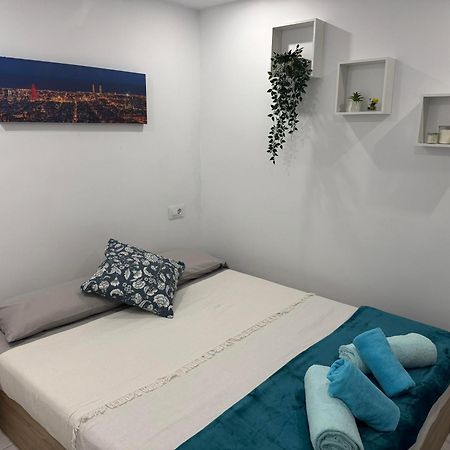 Heart Of Los Cristianos Modern Apartment Close To The Sea In Tenerife Екстериор снимка