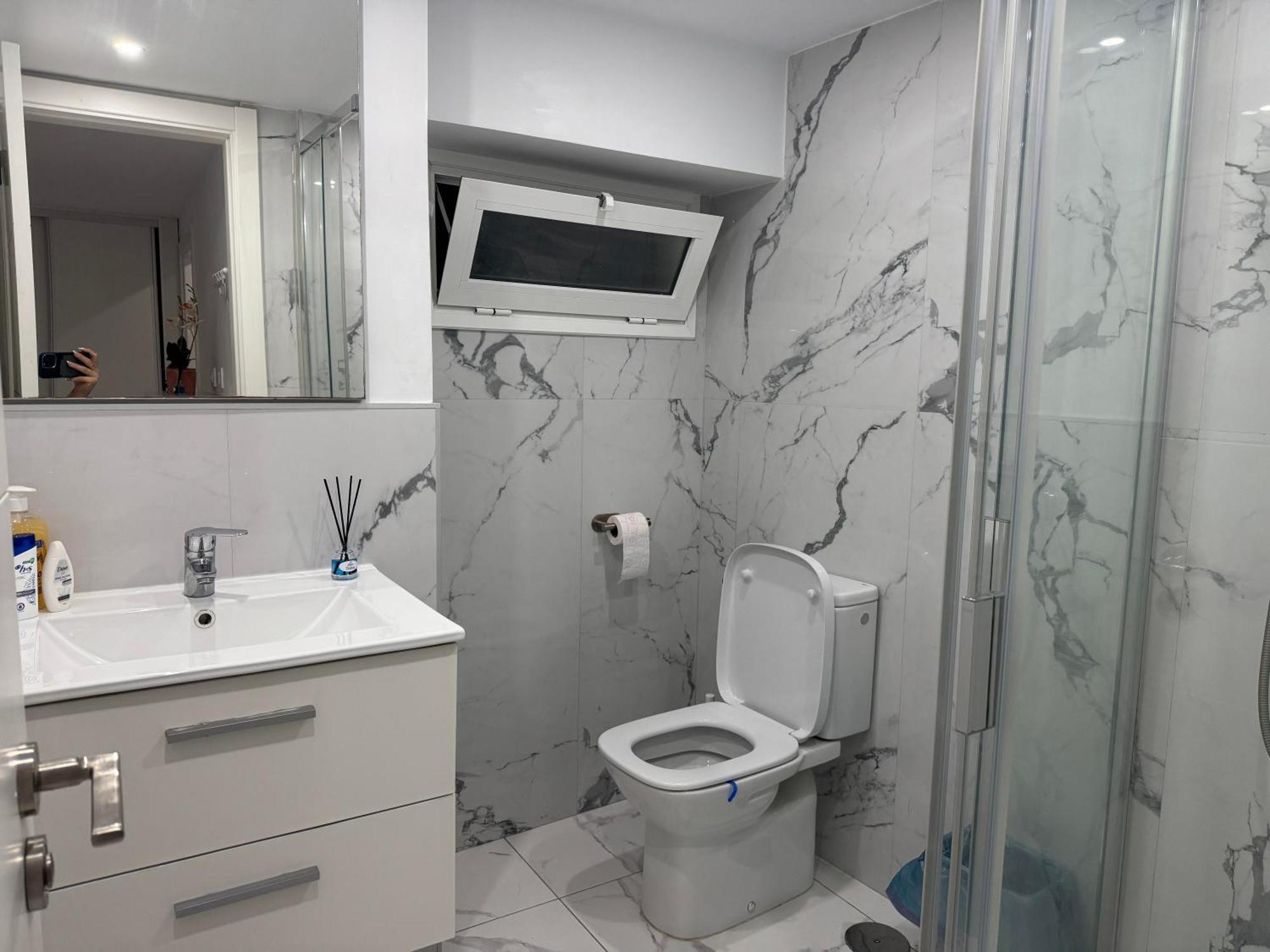 Heart Of Los Cristianos Modern Apartment Close To The Sea In Tenerife Екстериор снимка